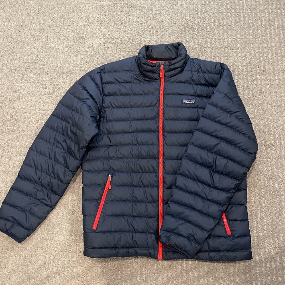Navy and red Patagonia puffer in size Large.